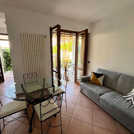 Magic Desenzano Apartment Desenzano del Garda Dış mekan fotoğraf